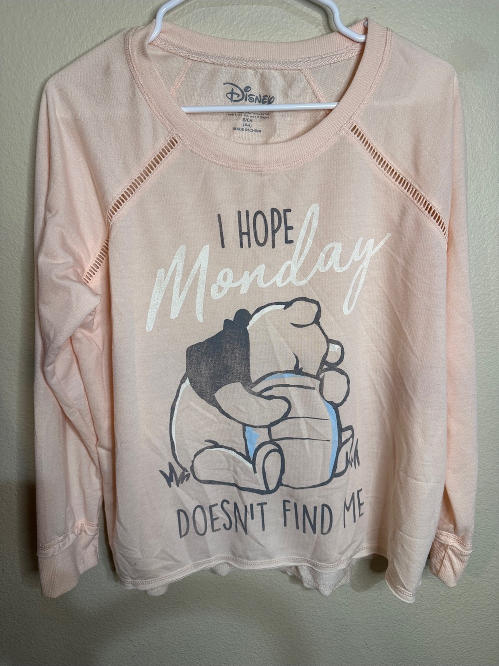 Disney Peach Winnie the Pooh "I Hope Monday" Graphic Pullover